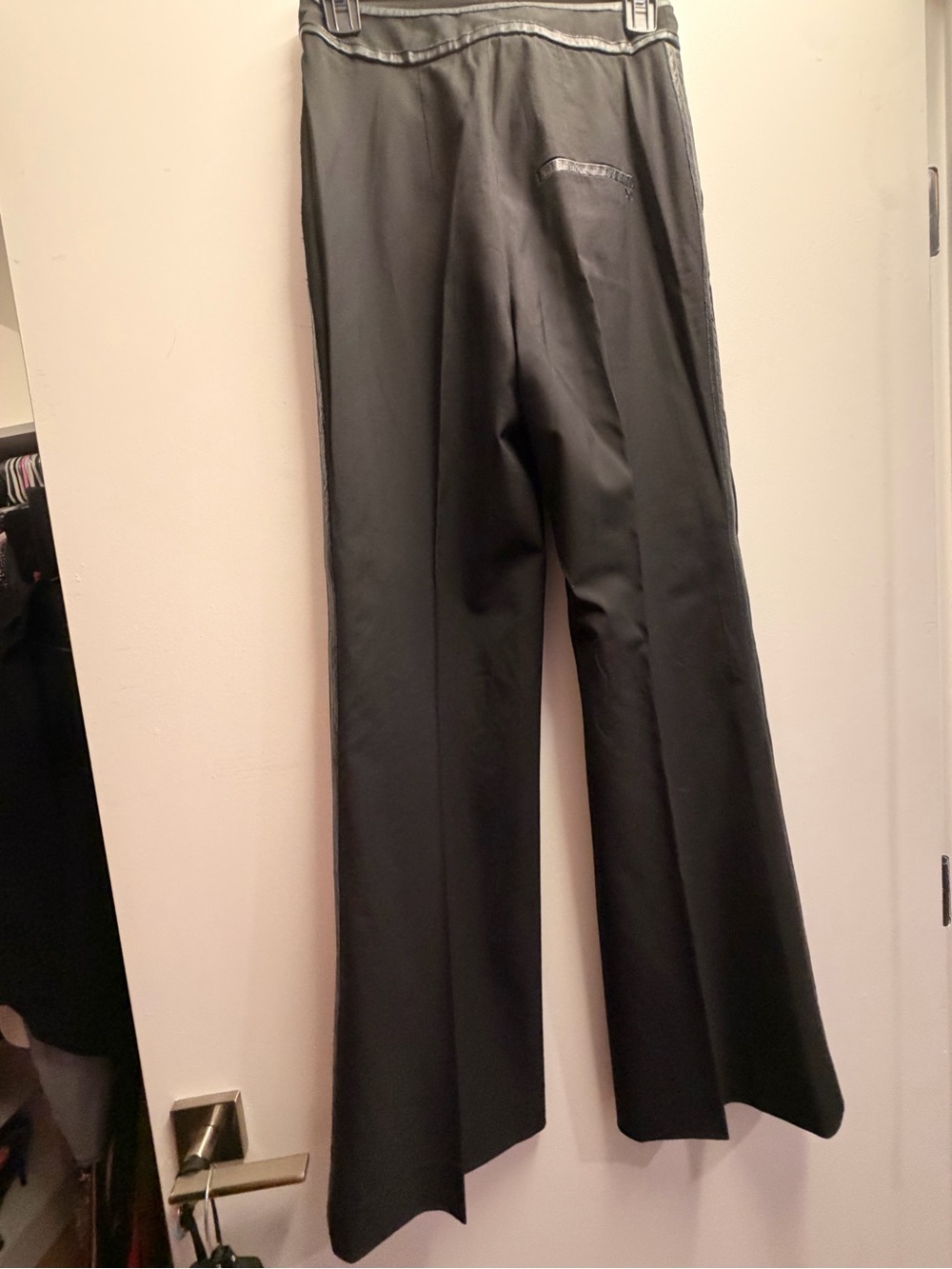 Elizabeth and James Black Wide-Leg Satin-Trim Pants